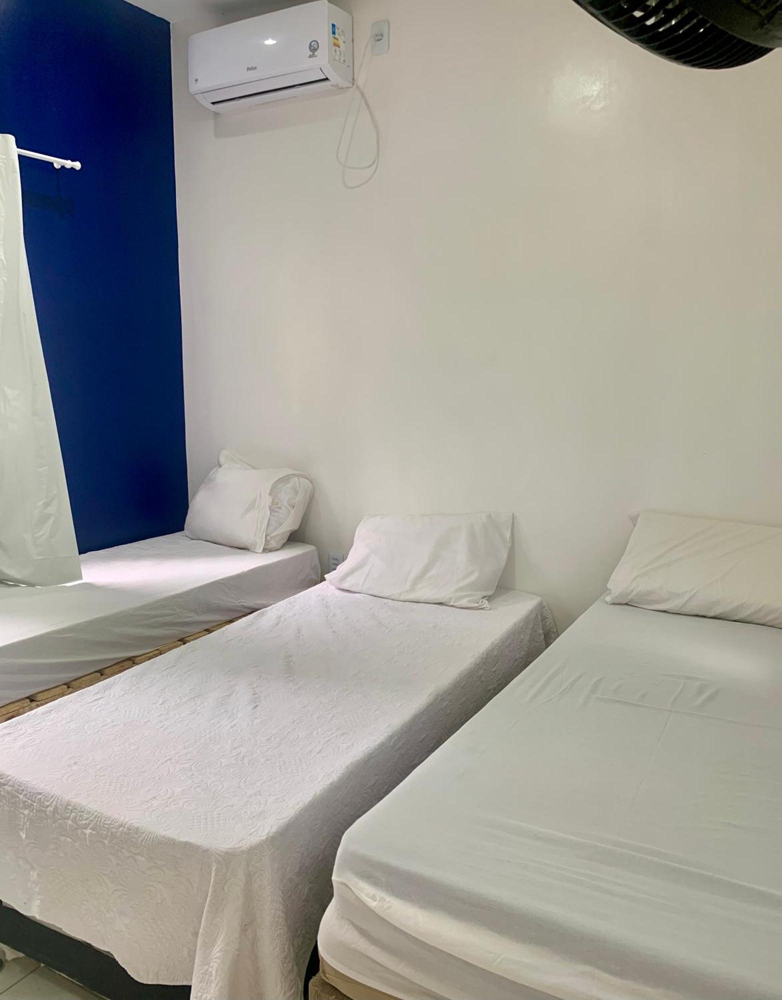 Happy E Hostal